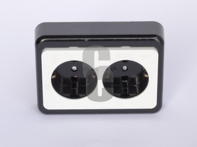 Нови предложения Контакт двоен - ч.б.                                                                                                                                                                                                                                                                                        